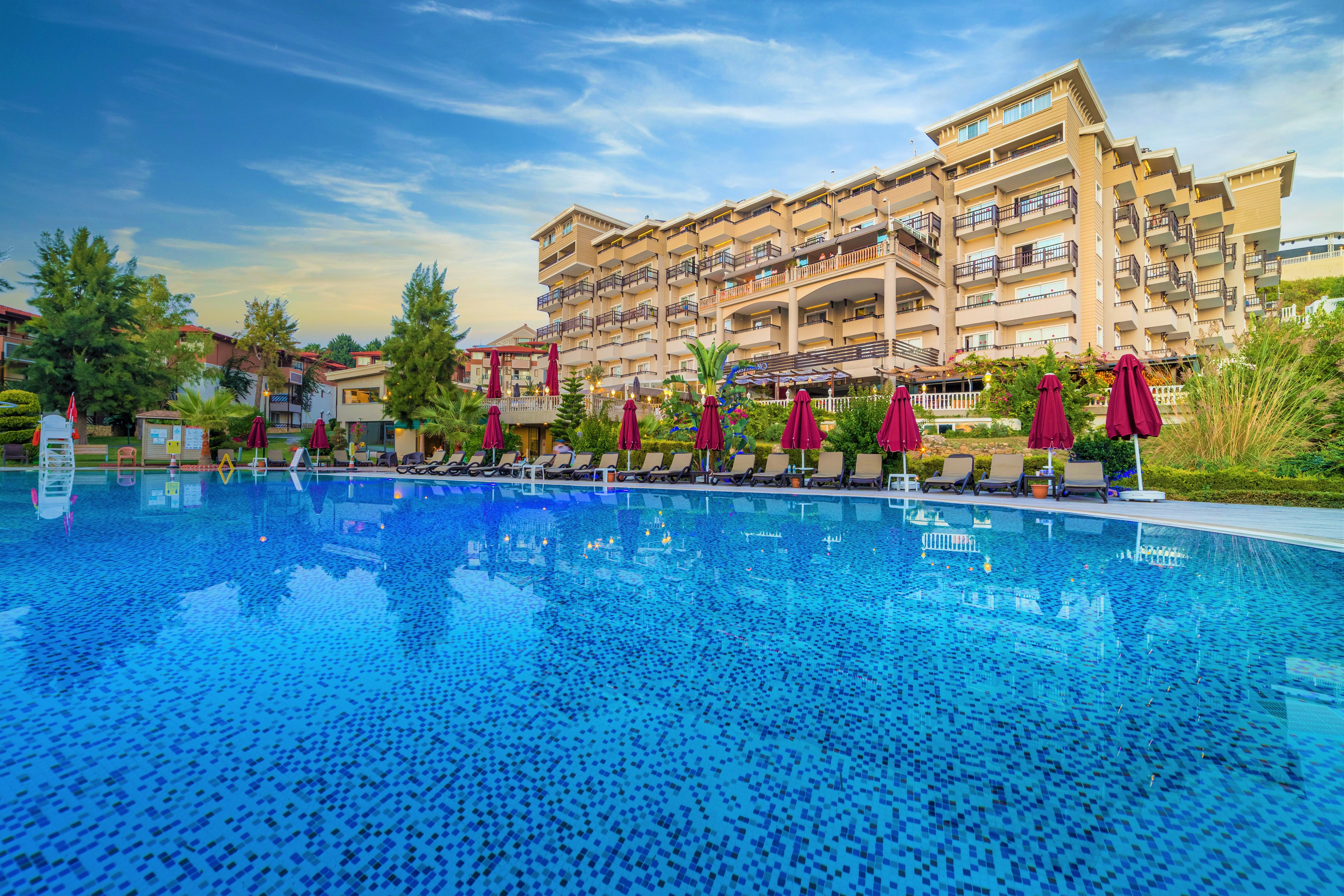 Justiniano Deluxe Resort Okurcalar Exterior foto